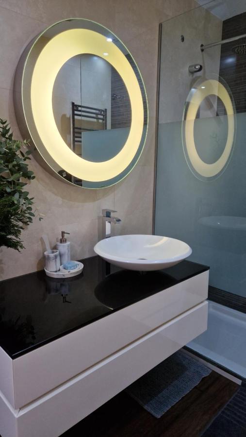 Atico De Lujo Con Jacuzzi Climatizado En Terraza Apartment Elche Ngoại thất bức ảnh